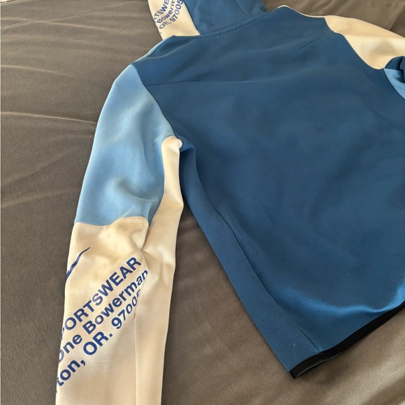 Nike Tech suit. Size large - Picture 4 of 16